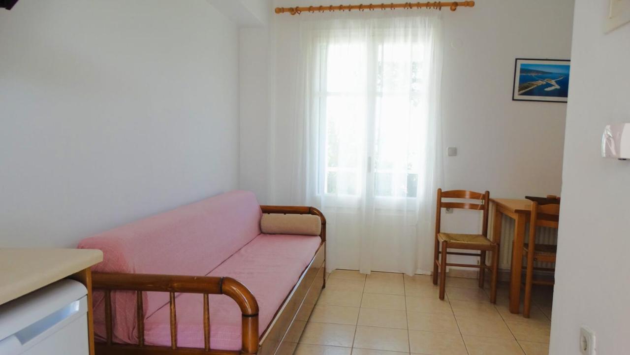 Agrambeli Rooms & Apartments Lefkáda Exteriör bild